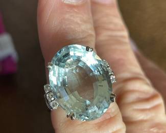 Fair Market Value Excluding Tax $2,900.00 10 % off is $2610