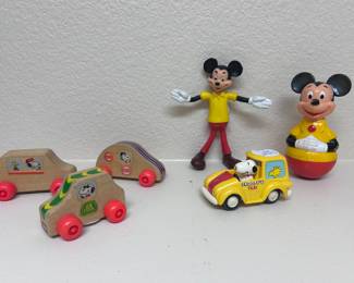 vintage toy assortment - Disney and Peanuts series