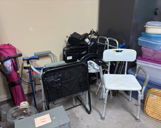 Medical accessories for the elderly and home health.