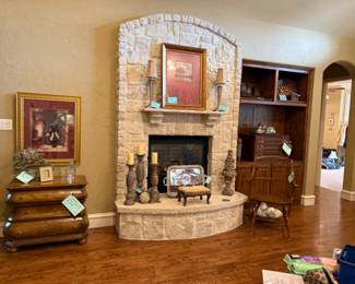 Living room decor and fine furniture