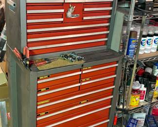 Craftsman tool box