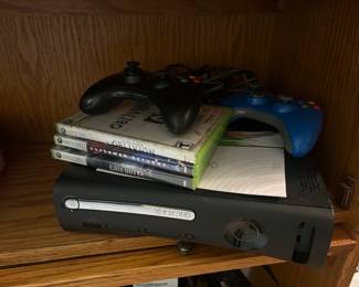 Xbox 360 with games