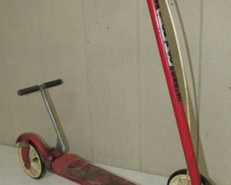 Honda Kick & Go Scooter