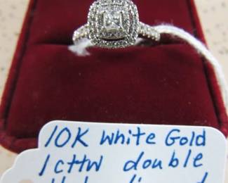 10K Double Halo Diamond Ring