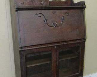 Oak Secretary