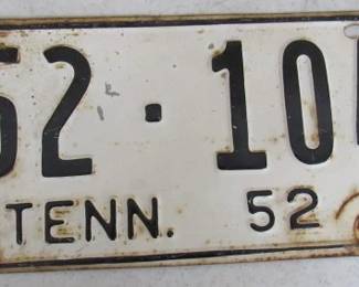 1952 TN State Shape License Plate