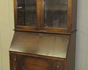 Drop Front Desk w/Bookcase Top