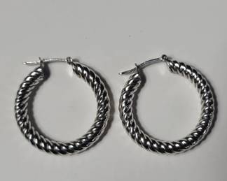 Lot # : 113 - Sterling silver hoop earrings
