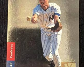 Lot # : 263z - 1993 Derek Jeter Upper Deck rookie card
