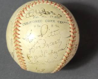 Lot # : 520 - Vintage baseball with signatures

