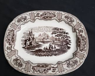 Lot # : 286 - Vintage Two's Company brown transfer ware platter
