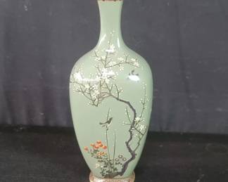 Lot # : 380 - Vintage Asian cloisonne vase

