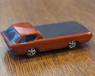 Lot # : 8y - 1967 Hot Wheels redline Deora
