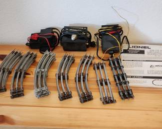 Lot # : 345d - Vintage Lionel Cannonball Express track assembly
