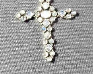 Lot # : 58 - Sterling silver chain with moonstone and
sterling silver cross pendant