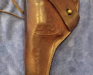 Lot # : 4y - Antique WW1 1917 US leather holster
