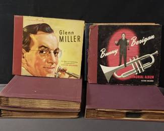 Lot # : 428 - Group of 78rpm records
