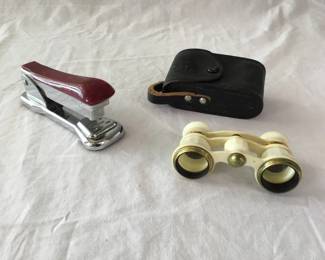 Lot # : 289f - Vintage Soviet Union USSR opera glasses
