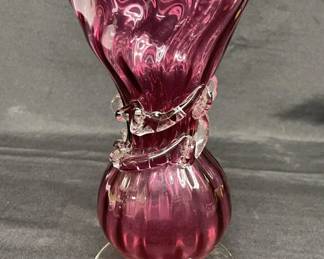 Lot # : 477v - Vintage art glass vase
