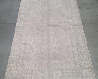 Lot # : 20 - Handmade oriental rug
