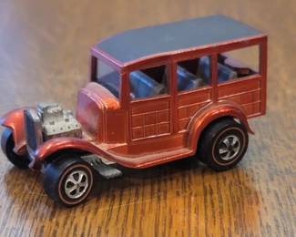 Lot # : 9y - Hot Wheels 1968 redline Classic 31 Ford Woody
