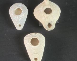 Lot # : 382 - Three roman style oil lamps
