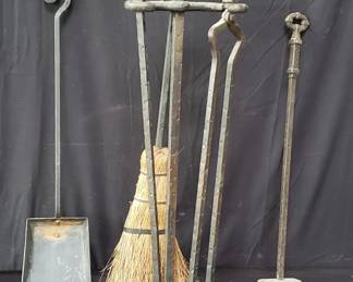 Lot # : 452 - Vintage wrought iron fireplace tool set
