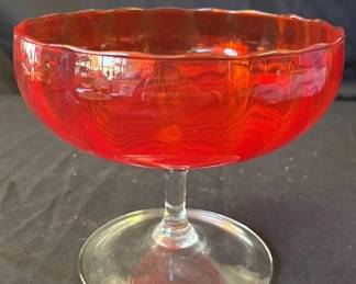 Lot # : 440z - Vintage red glass candy dish
