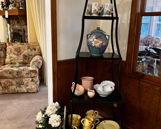 Roseville lidded vase