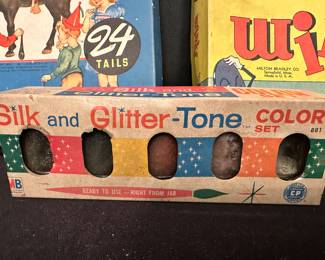 Silk and glitter tone color set