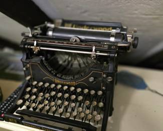Antique Underwood Typewriter
