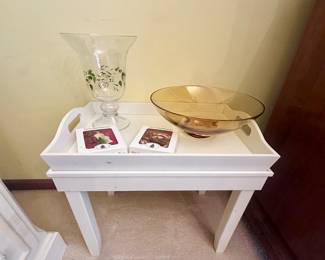 White tray table.