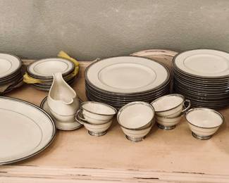 Franciscan Dinnerware/Fine China. 65 Pc.