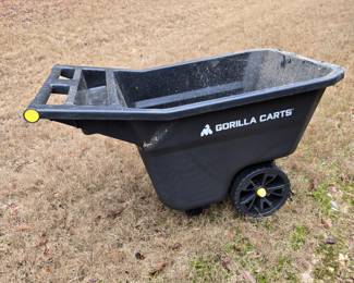 Gorilla garden cart