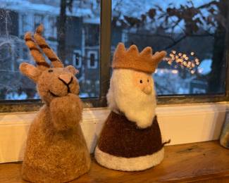 Holiday decor $0.25-$10