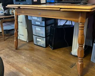 Farmhouse Table $60