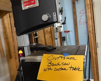 Craftsmen Bandsaw with table