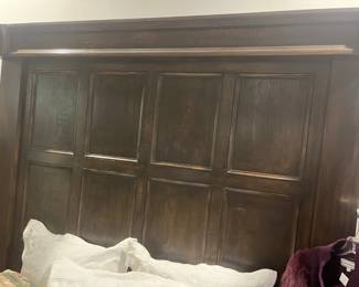 Headboard of four-poster bed frame