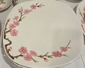 Metlox Poppytrail Peach Blossom dish set