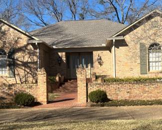 Welcome to a lovely home