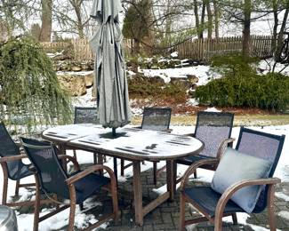 Outdoor teak table, 6 chairs and umbrella
