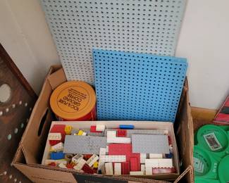 Box full of vintage logos!