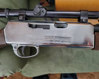 Crosman 2200 magnum  .22cal pellet gun. Great condition!!