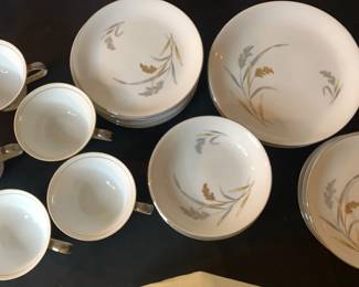 Arlen Harvest 1 Of 2 With Platinum Trim