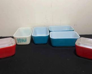 Irresistible Collection Of Vintage PYREX Leftover Dishes