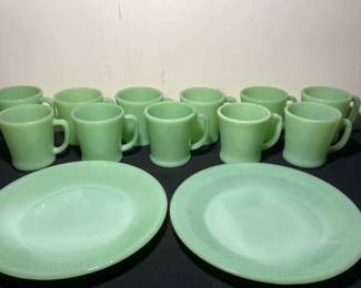  003 Anchor Hocking Fire King Jadeite Dinnerware Set