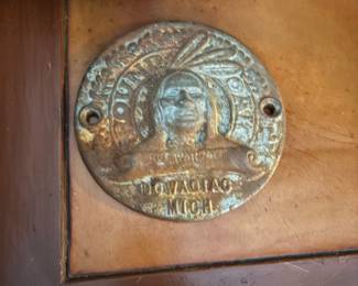 Round Oak Stove Medallion