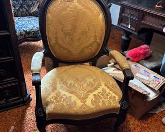 19th century Victorian Arm chair! Great condition