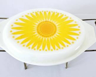 Pyrex Sunflower Dish