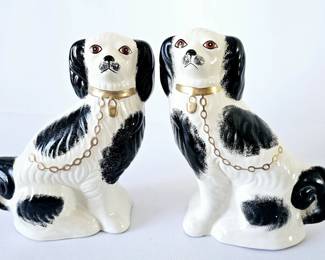 Vintage Pair of Staffordshire Spaniel Dog Figurines